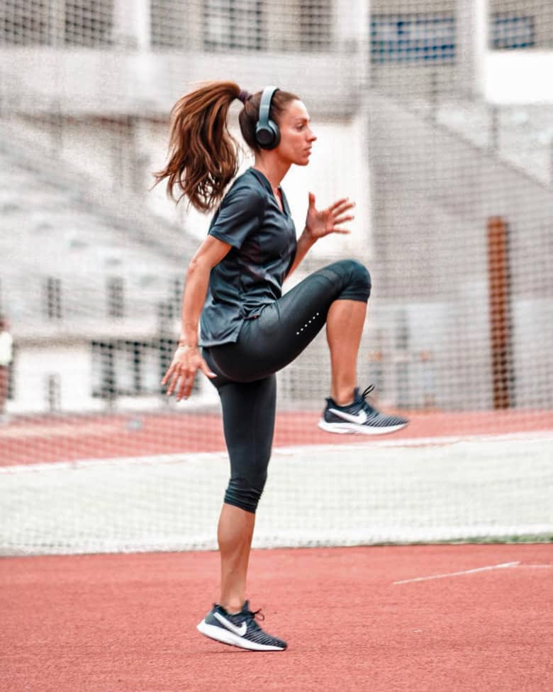 Ivet Lalova Collio warming up while listening to music