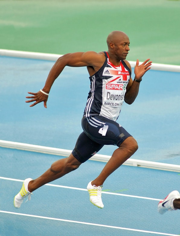 Marlon Devonish sprinting 200m