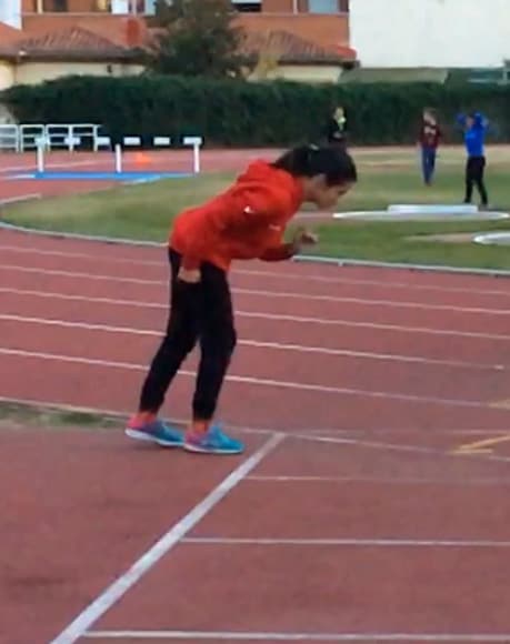 Athlete performing 2 point start