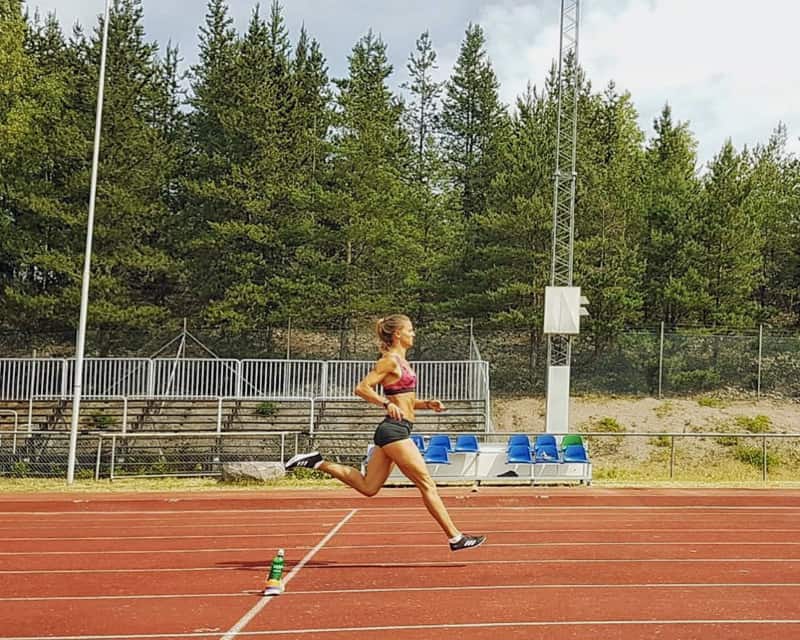 Elin Westerlund sprinting at the track